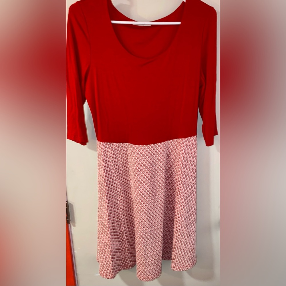 Le Lis Red and White Long Sleeve Dress